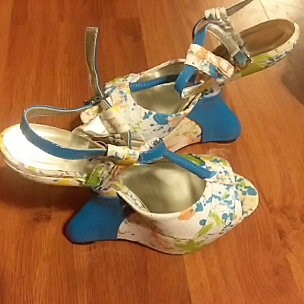 Wedges - Picture 2 of 3